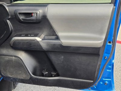 2017 Toyota Tacoma Base