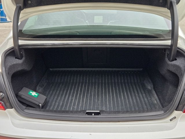 2024 Volvo S60 Core Dark Theme