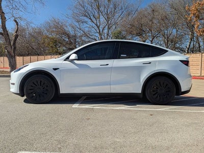 2024 Tesla Model Y Long Range