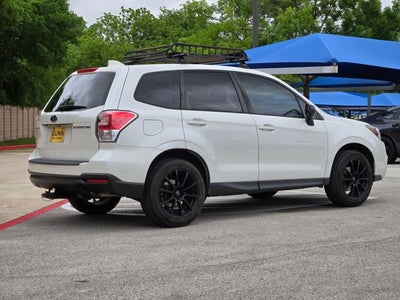 2018 Subaru Forester Base