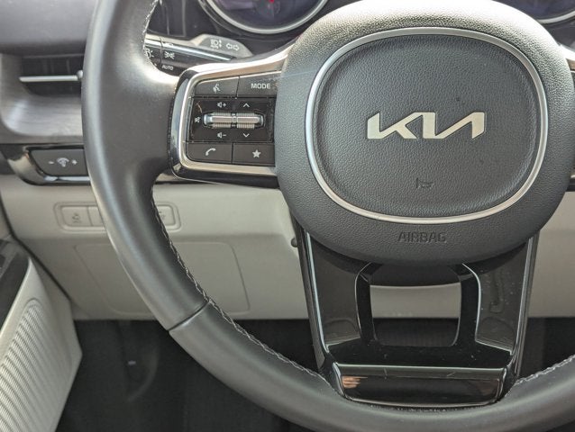 2024 Kia Carnival EX