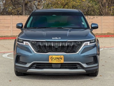 2024 Kia Carnival EX