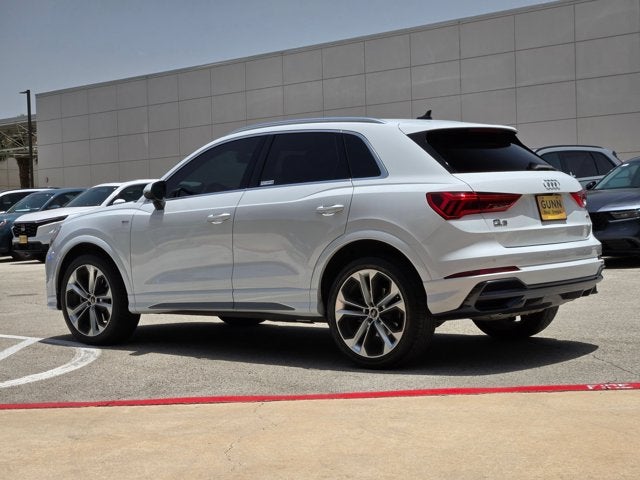 2021 Audi Q3 S line Premium