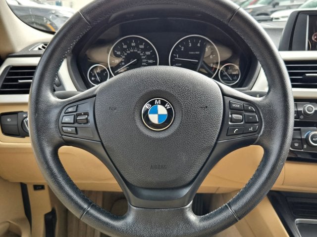 2016 BMW 3 Series 320i