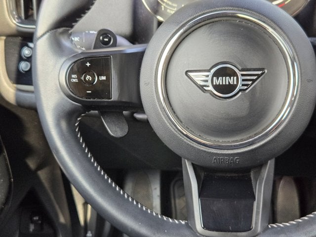 2023 MINI Countryman Base