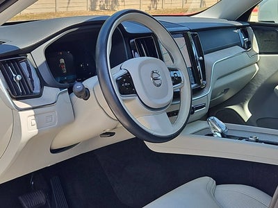 2022 Volvo XC60 Inscription