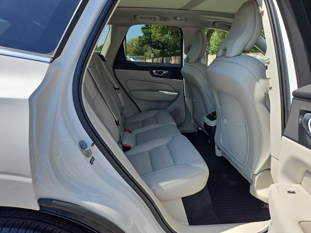 2022 Volvo XC60 Inscription