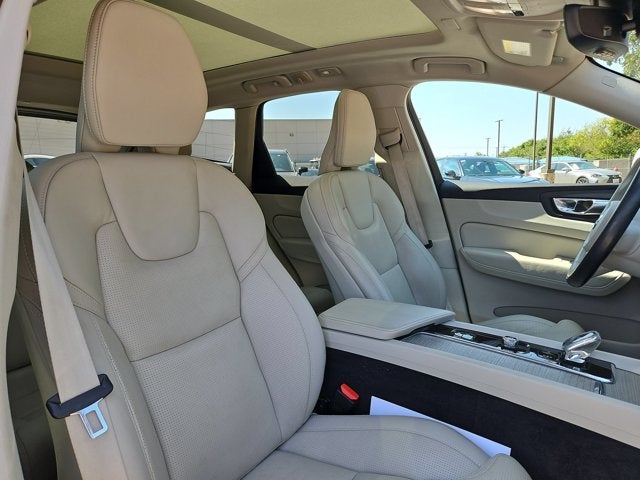 2022 Volvo XC60 Inscription