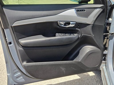 2023 Volvo XC90 Core