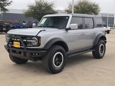2023 Ford Bronco Base