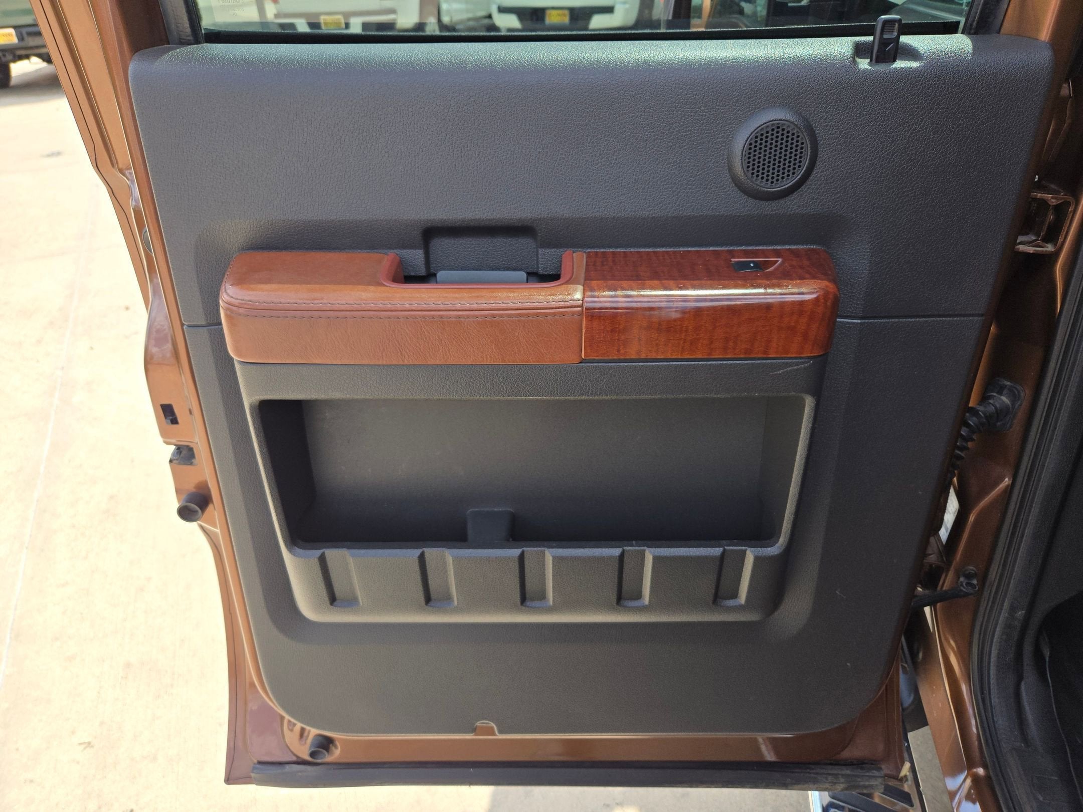 2011 Ford Super Duty F-350 SRW King Ranch