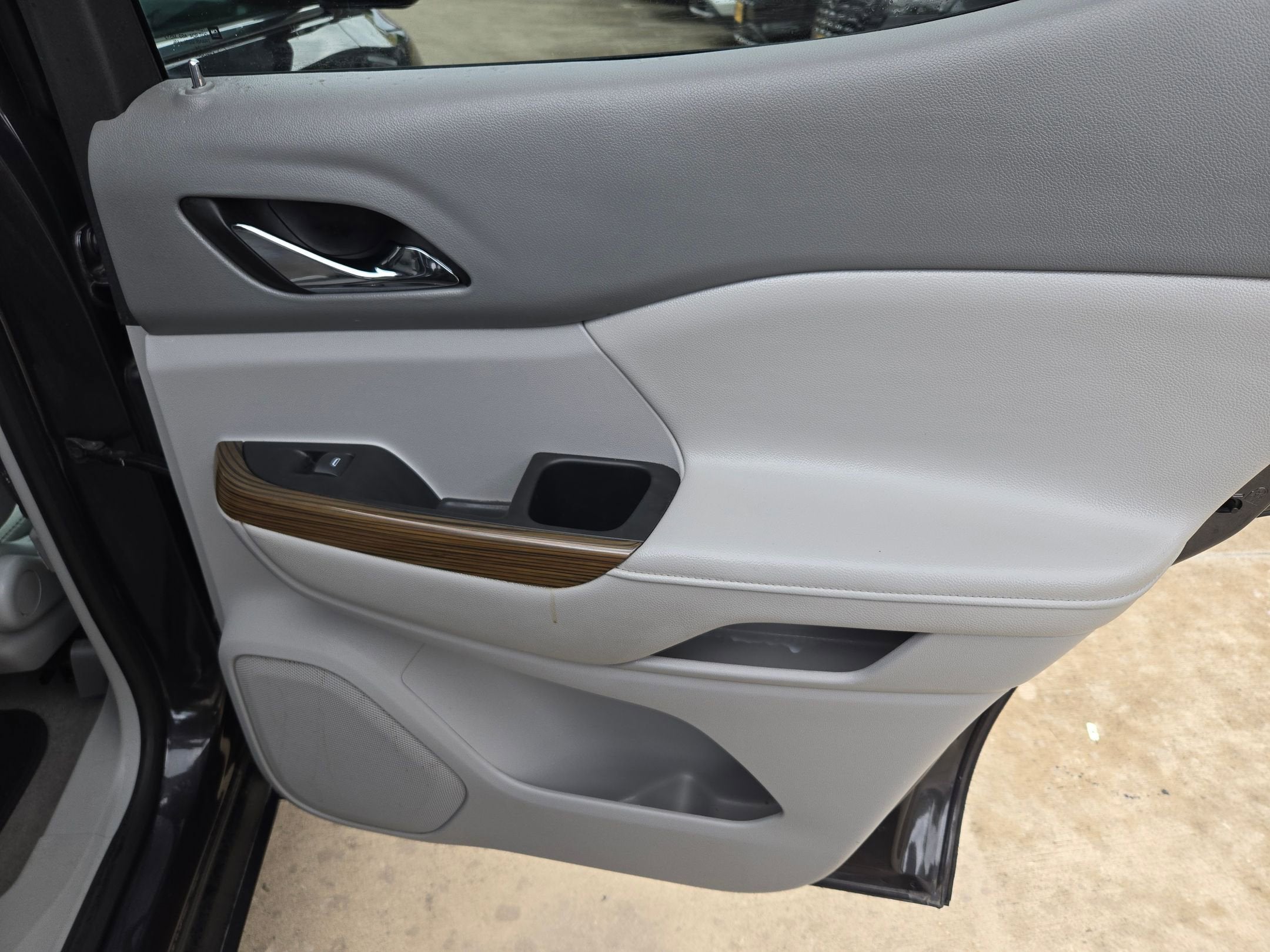 2017 GMC Acadia SLE