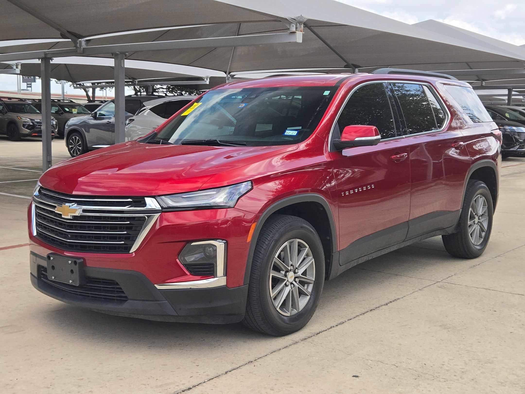 2023 Chevrolet Traverse LT Leather