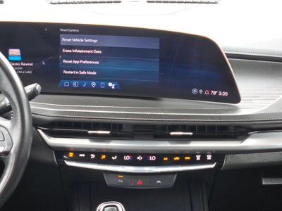 2025 Cadillac XT4 FWD Premium Luxury