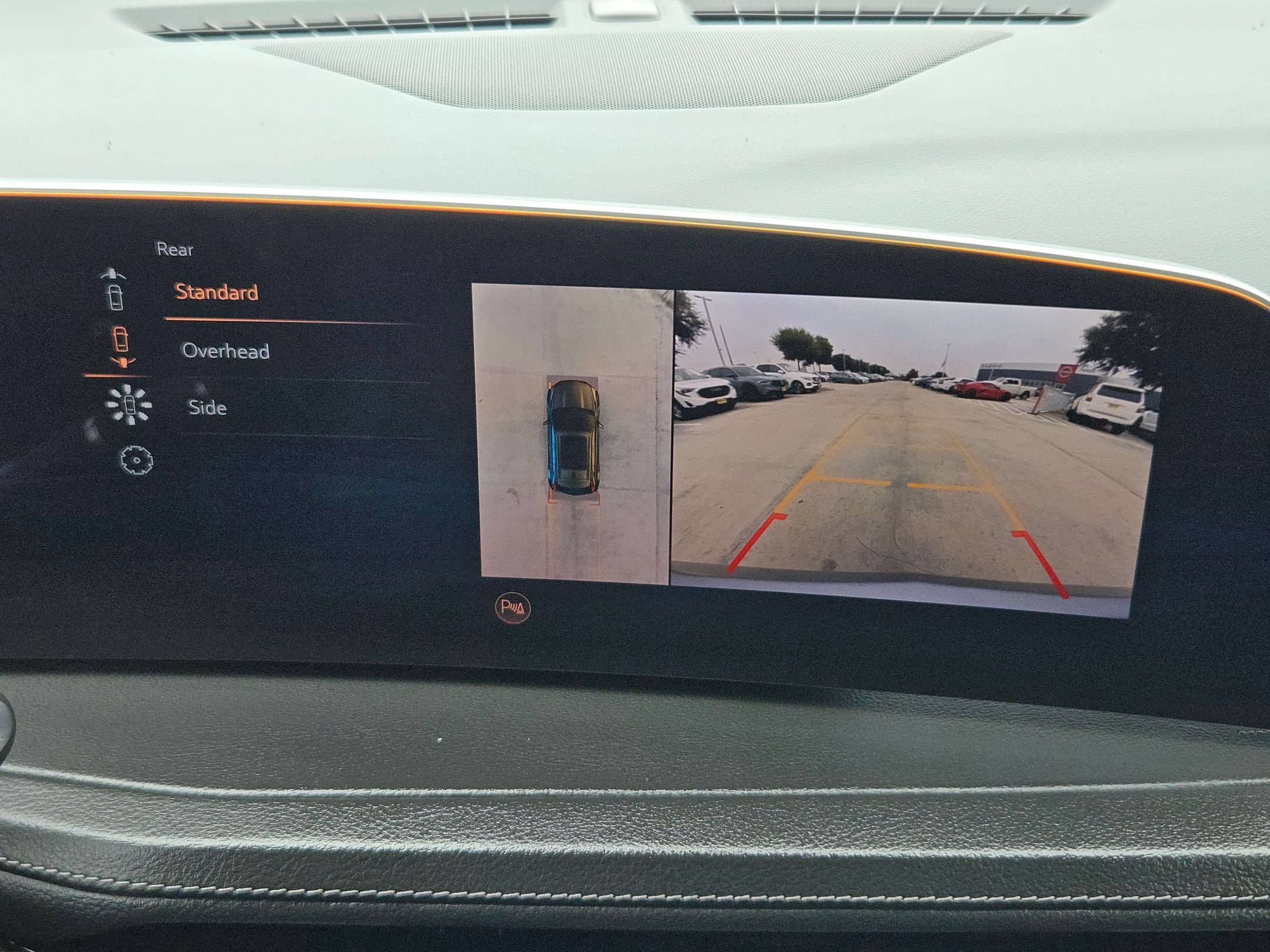 2025 Cadillac XT4 FWD Premium Luxury