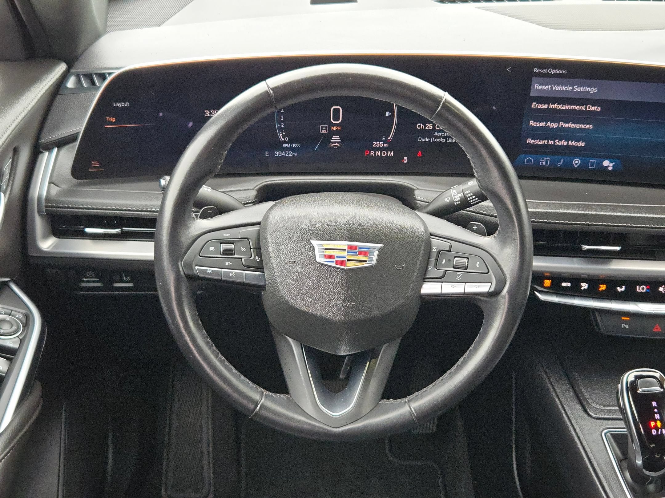 2025 Cadillac XT4 FWD Premium Luxury