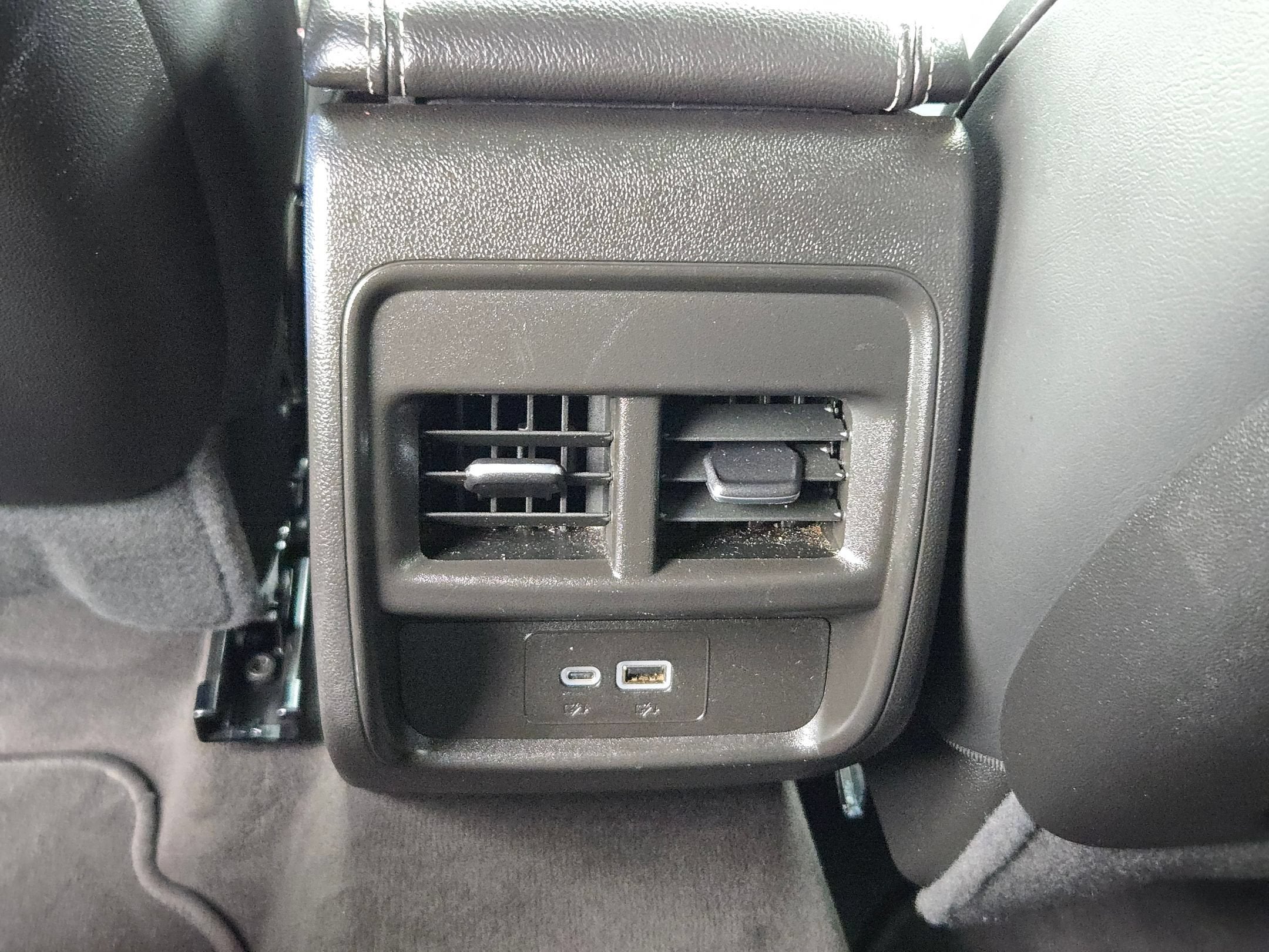 2025 Cadillac XT4 FWD Premium Luxury