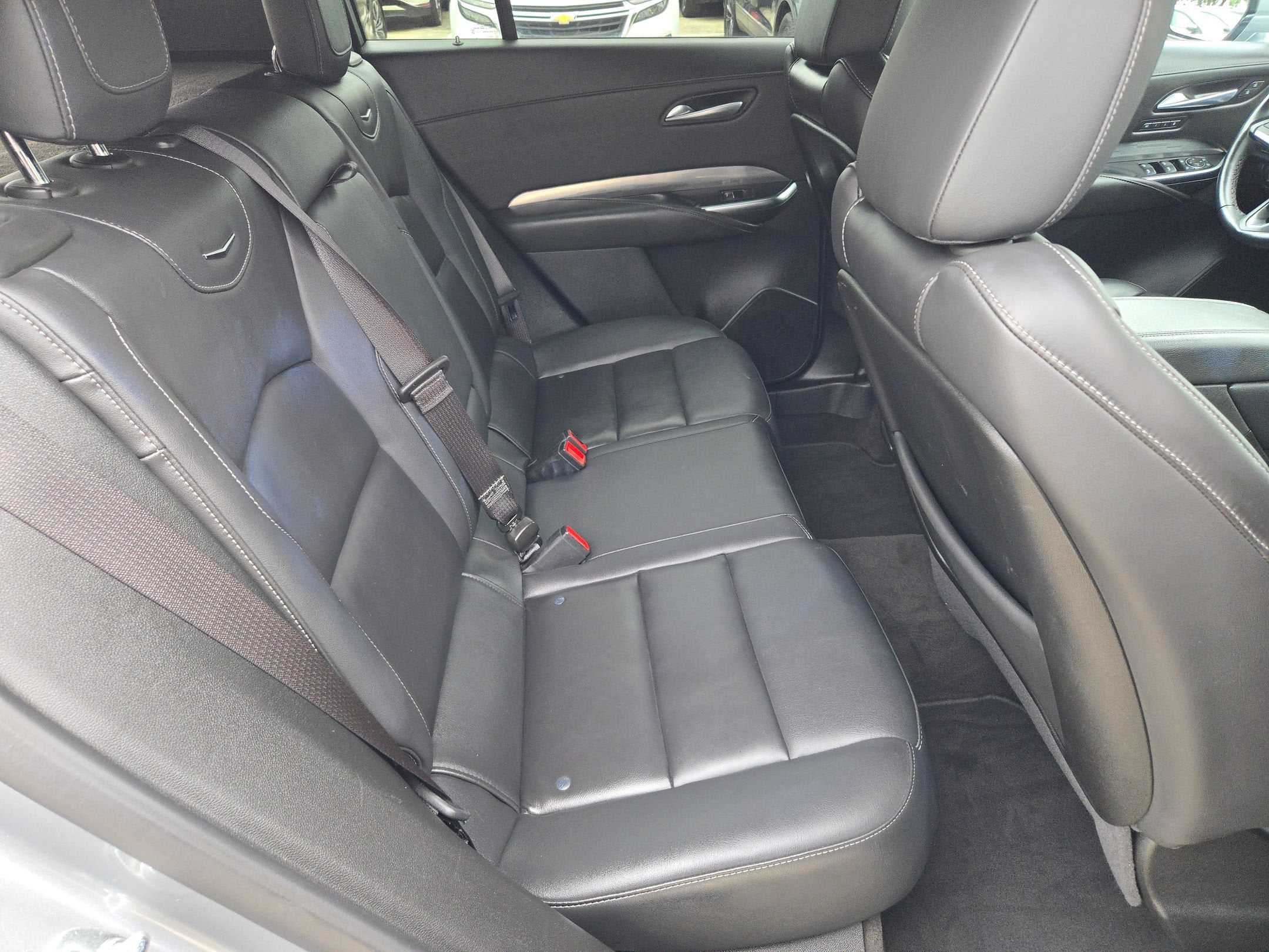 2025 Cadillac XT4 FWD Premium Luxury
