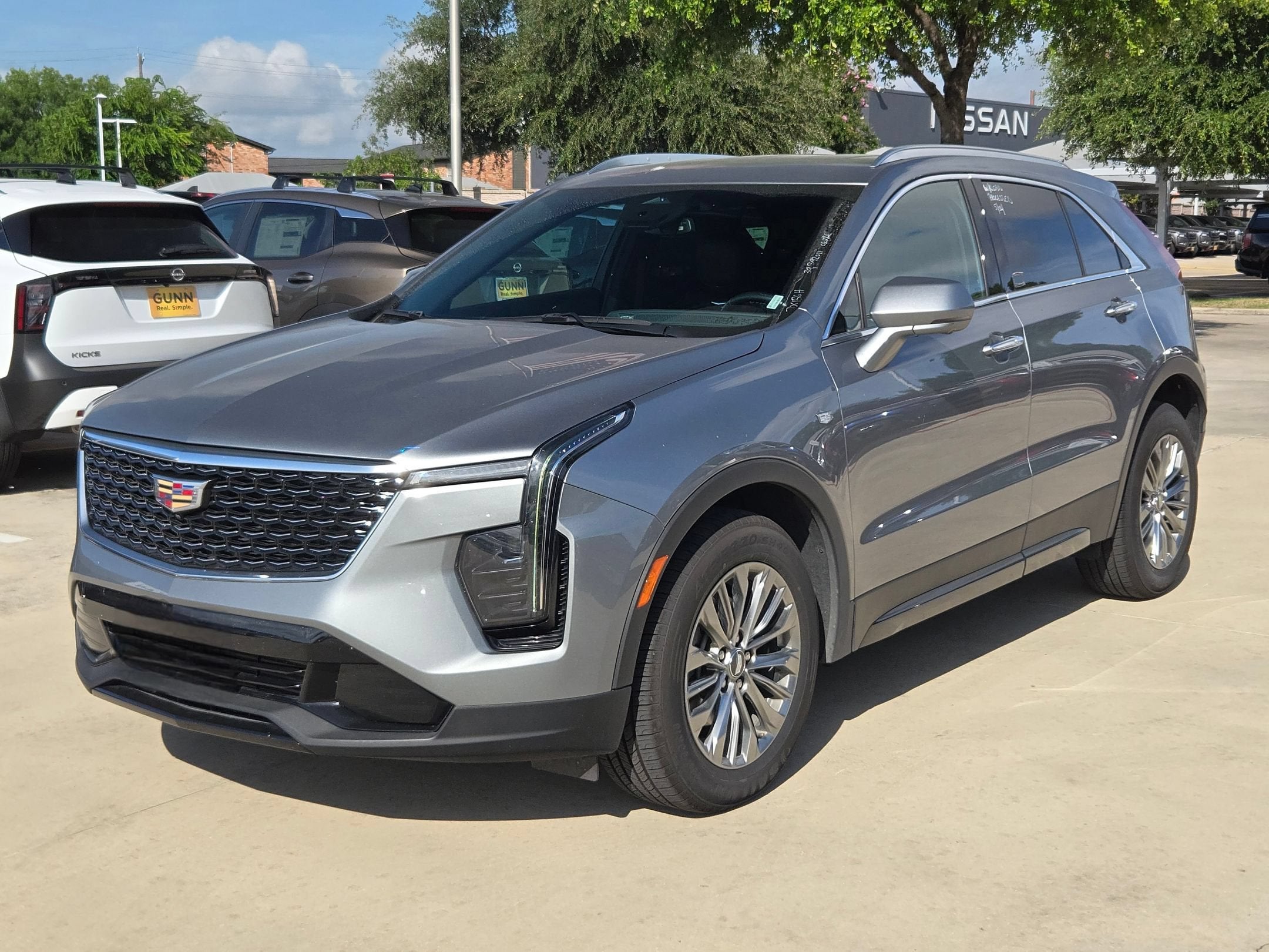 2025 Cadillac XT4 FWD Premium Luxury