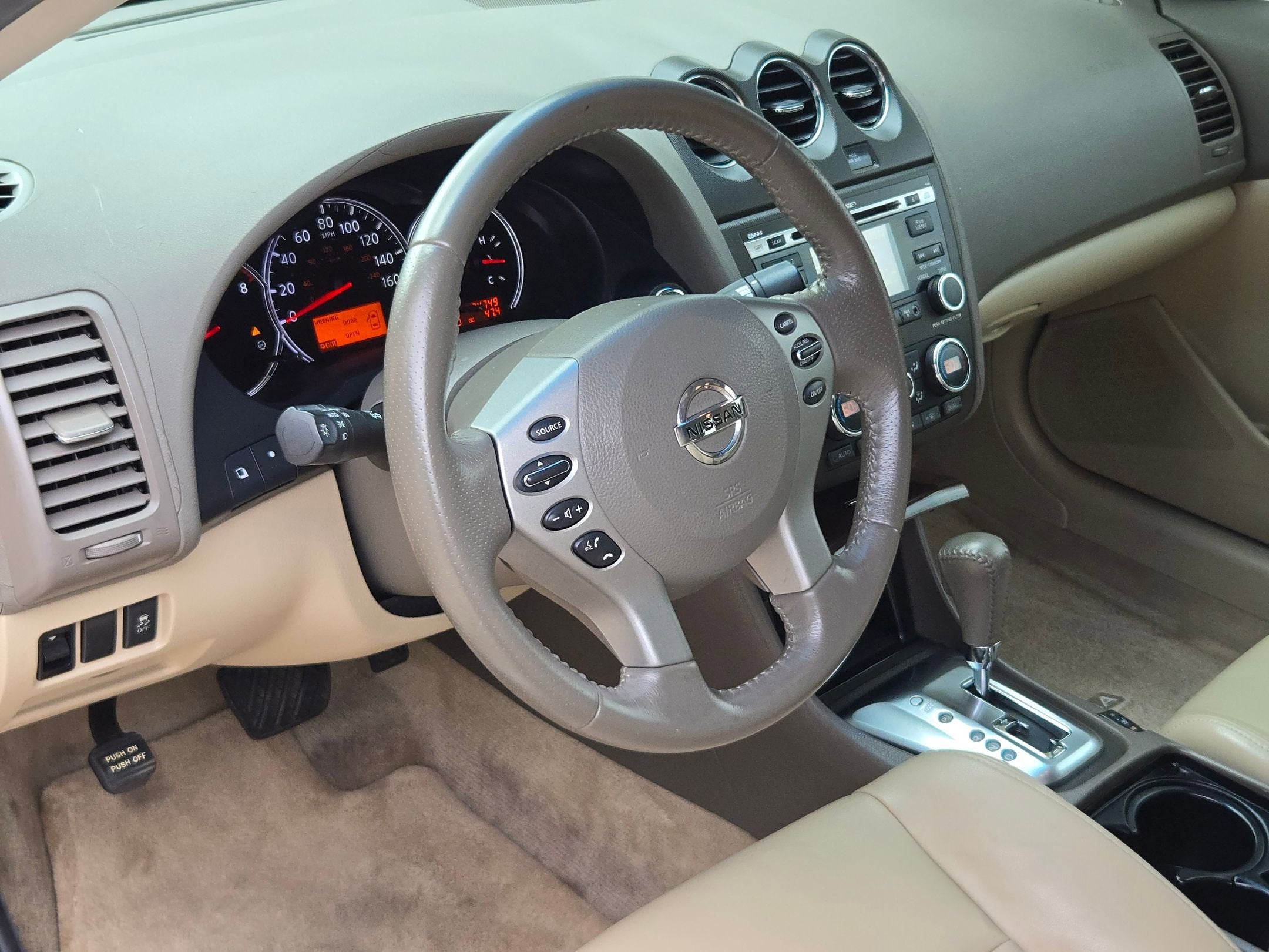 2011 Nissan Altima 3.5 SR