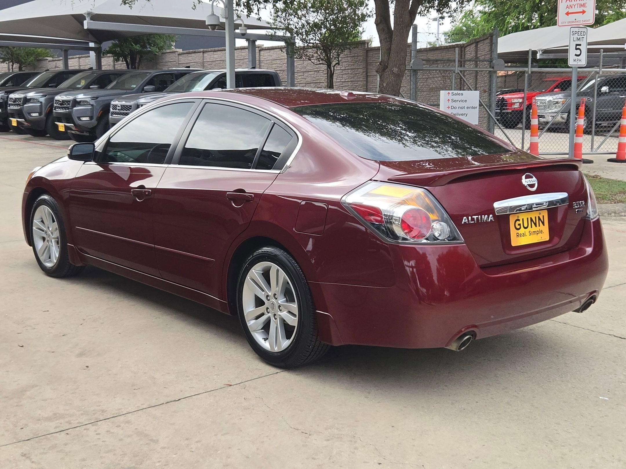 2011 Nissan Altima 3.5 SR
