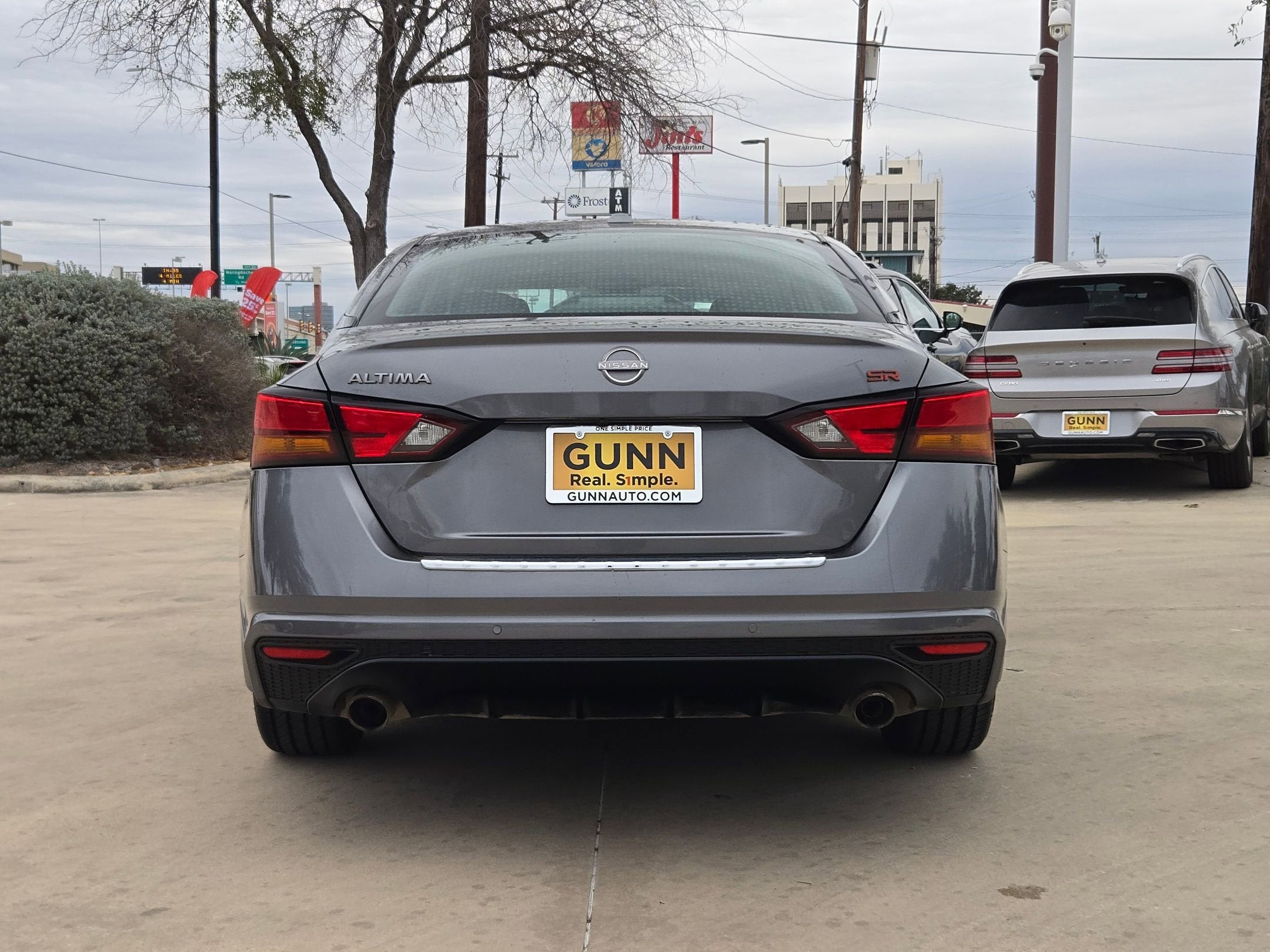 2023 Nissan Altima 2.5 SR