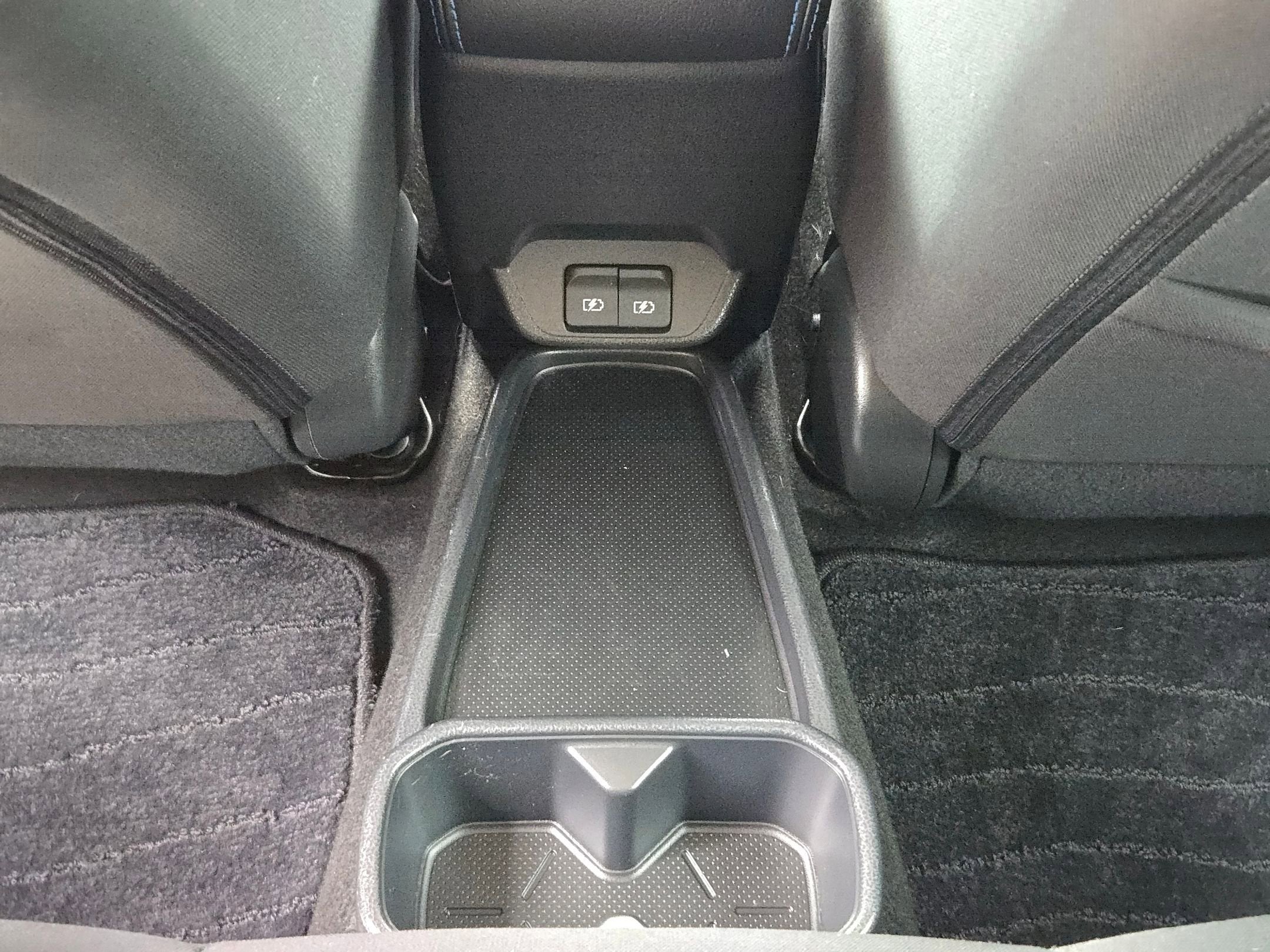 2022 Nissan Leaf SV PLUS