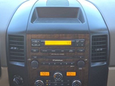 2009 Nissan Titan LE