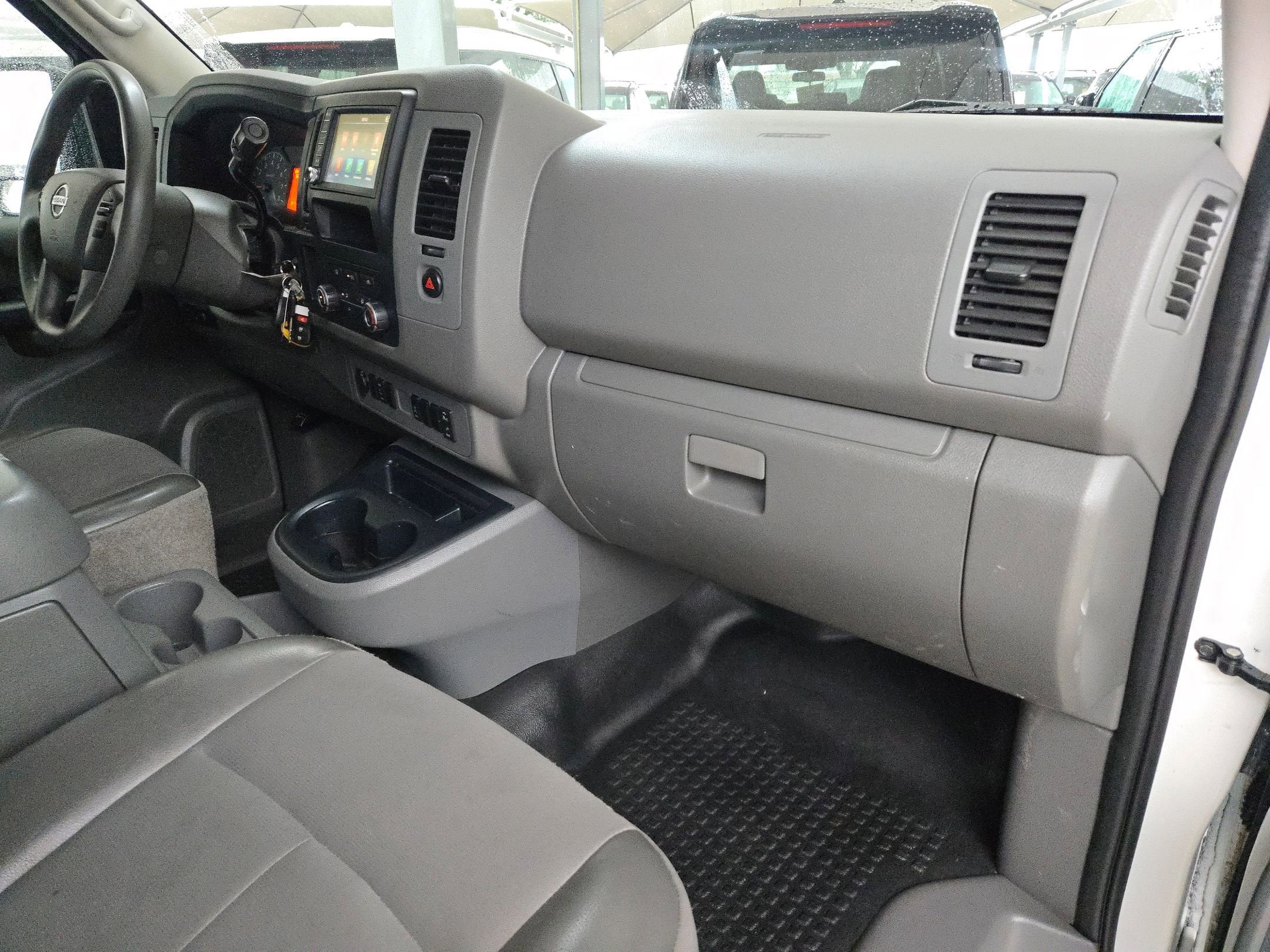 2021 Nissan NV Cargo SV