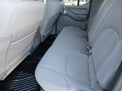 2017 Nissan Frontier SV V6