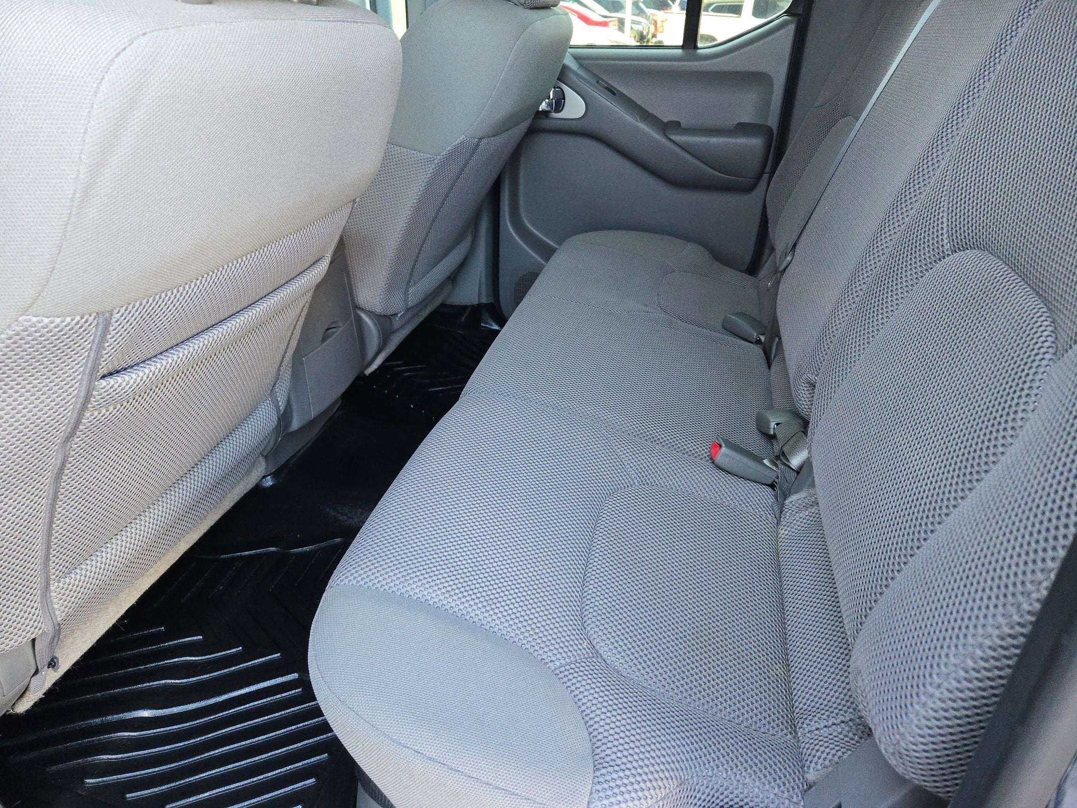 2017 Nissan Frontier SV V6