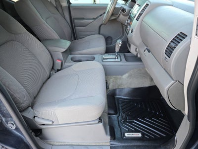 2017 Nissan Frontier SV V6