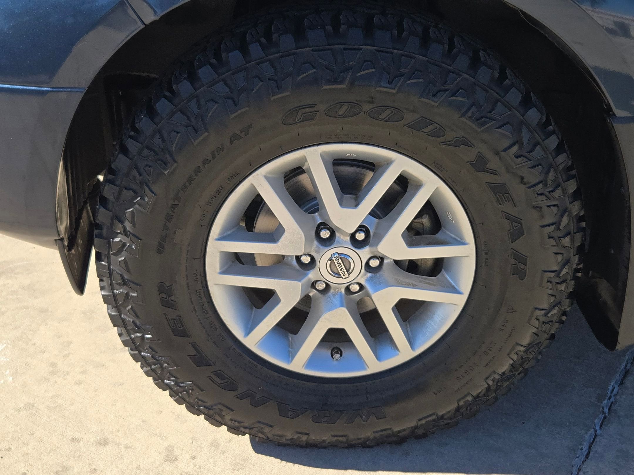 2017 Nissan Frontier SV V6