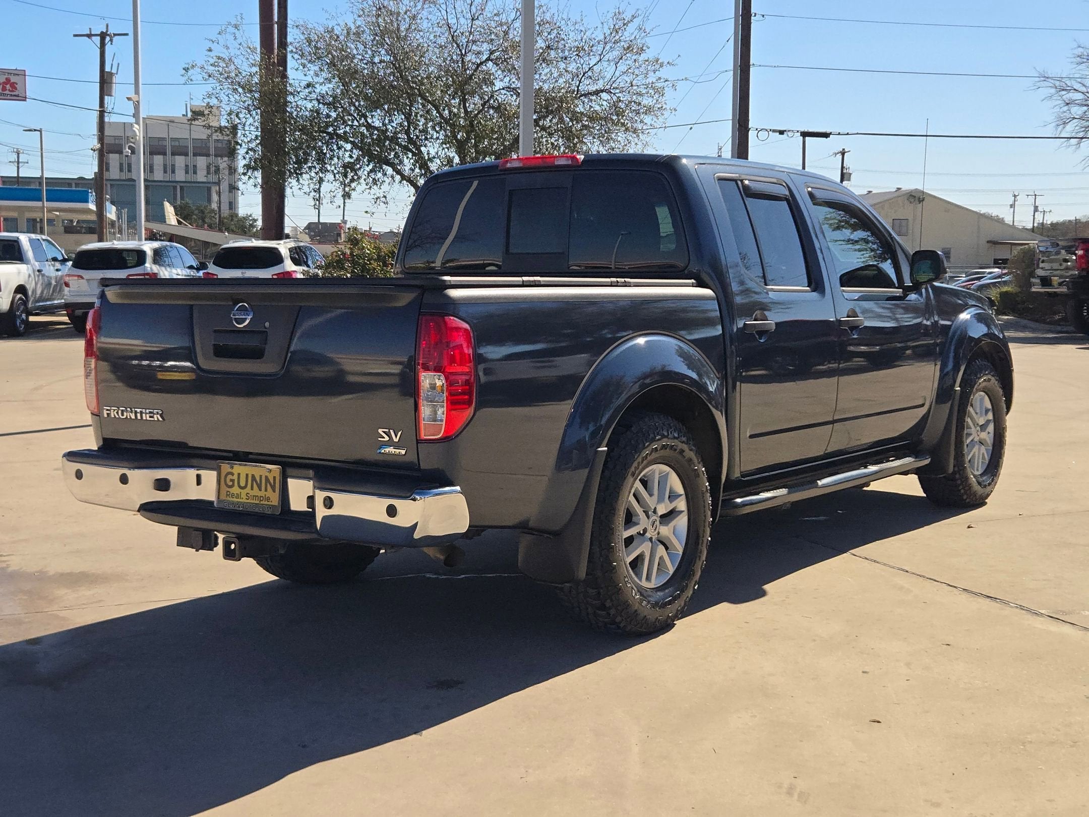 2017 Nissan Frontier SV V6