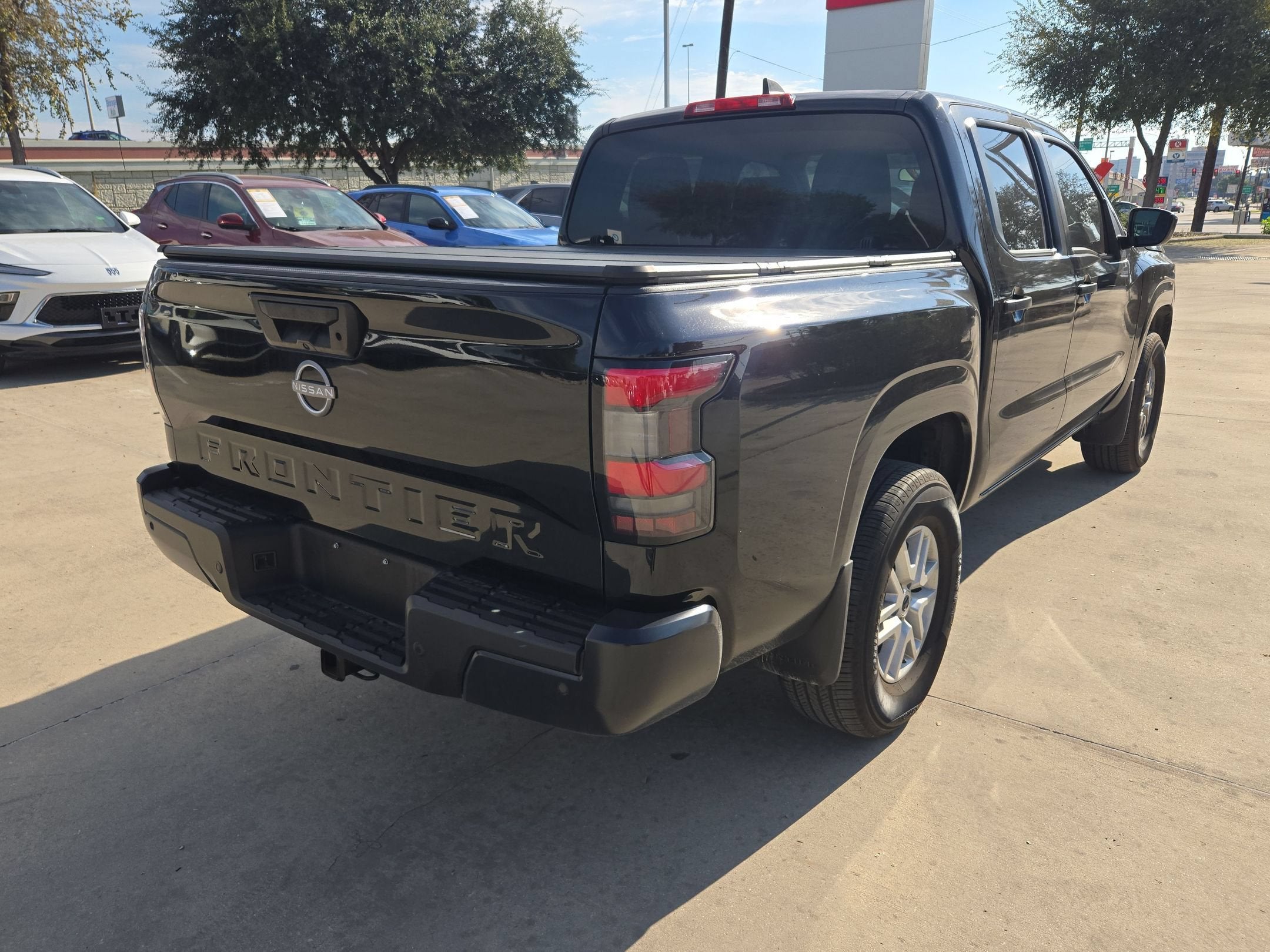 2023 Nissan Frontier S