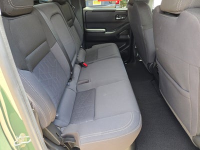 2025 Nissan Frontier Crew Cab SV