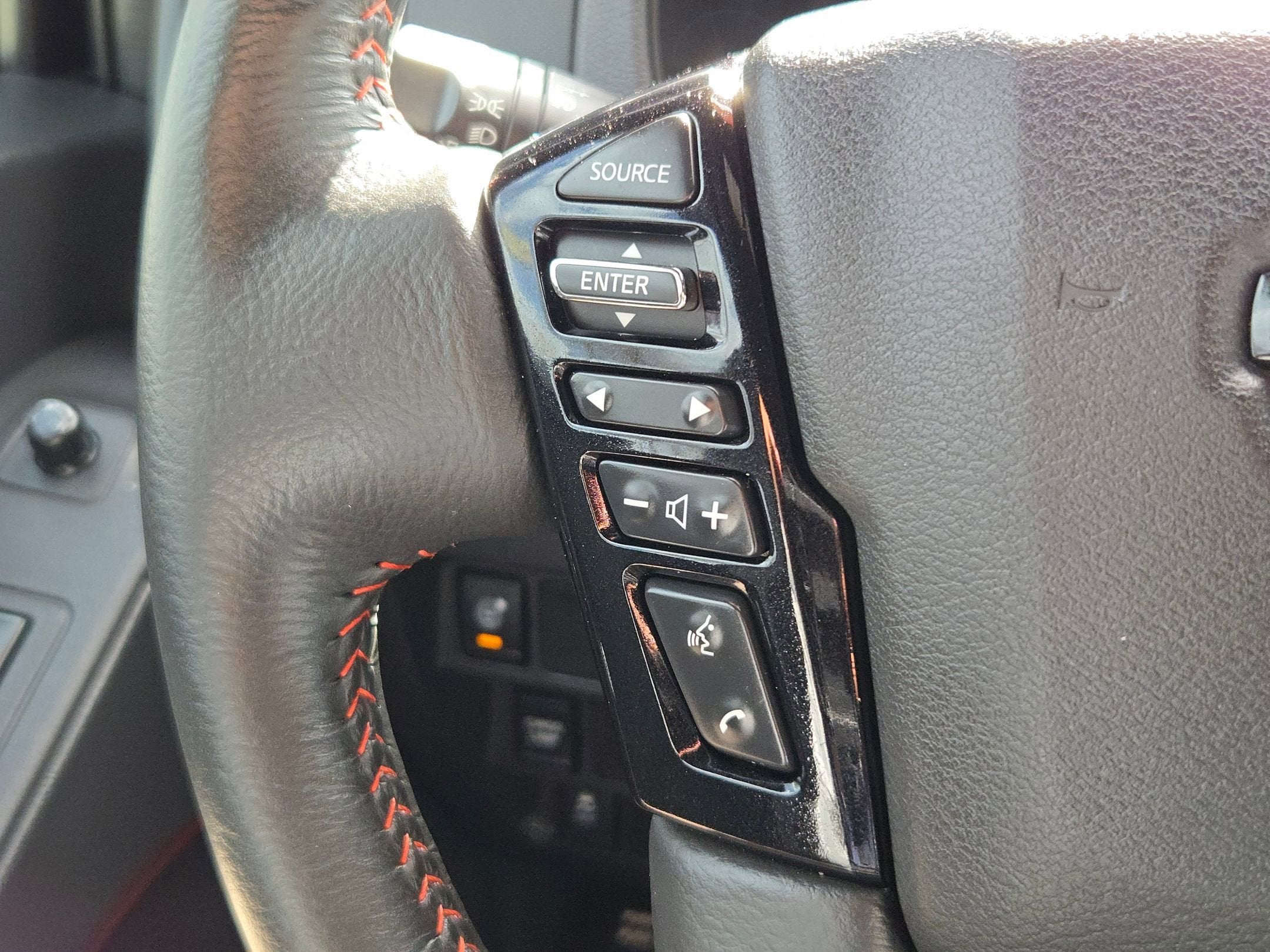 2024 Nissan Frontier PRO-X