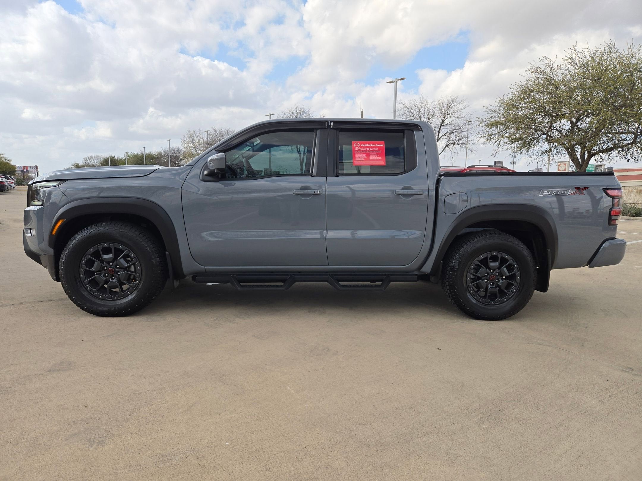 2024 Nissan Frontier PRO-X