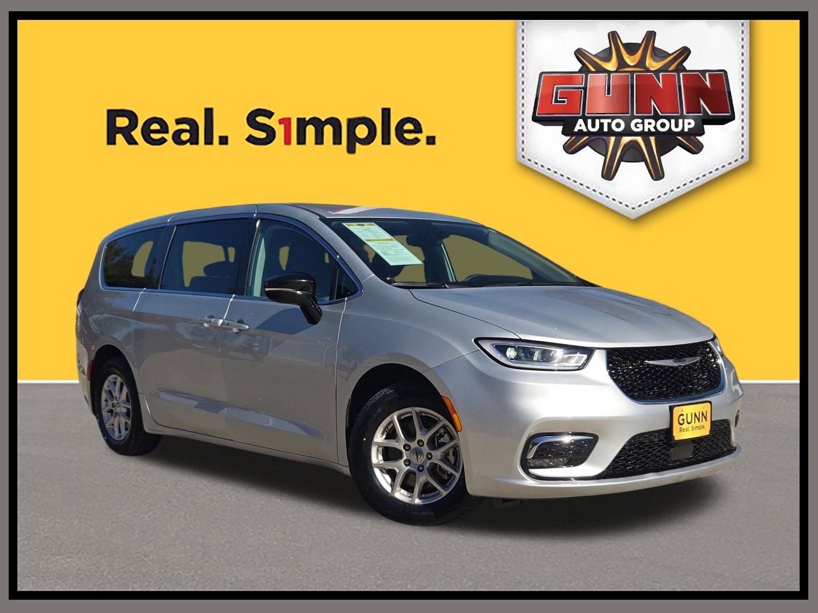 2024 Chrysler Pacifica Touring L