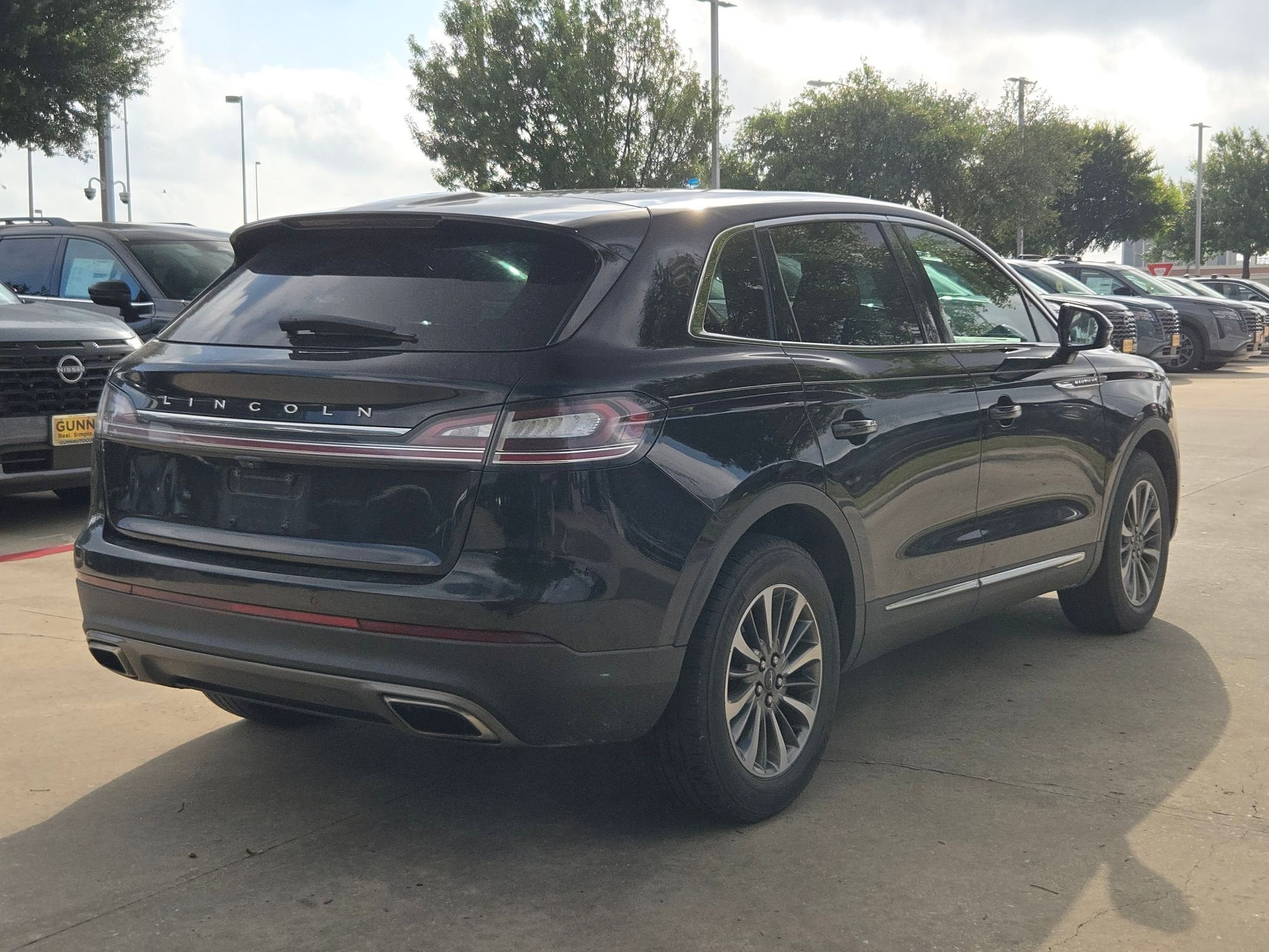 2022 Lincoln Nautilus Standard
