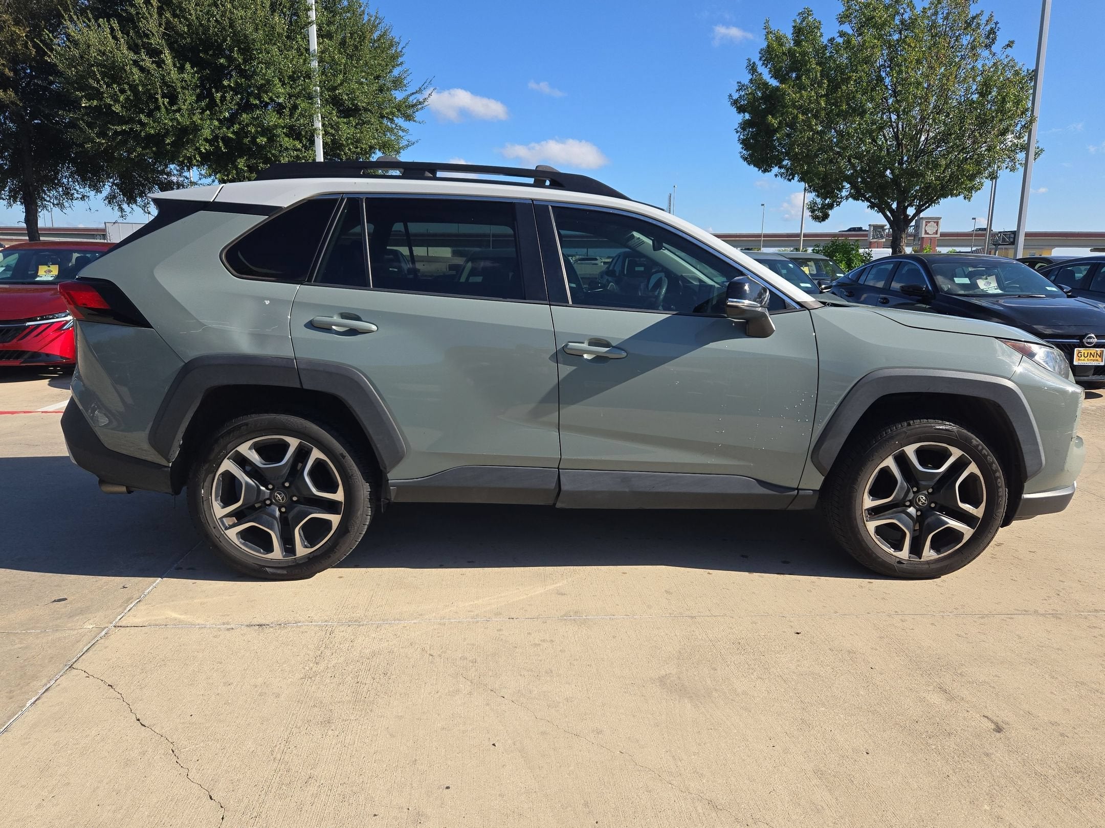2019 Toyota RAV4 Adventure