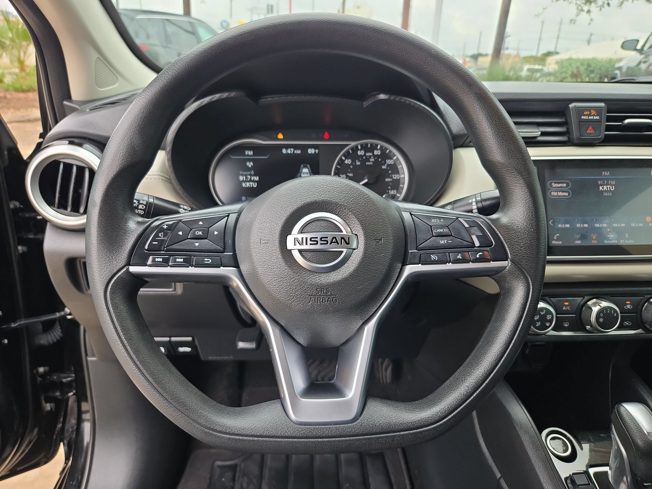 2020 Nissan Versa SV