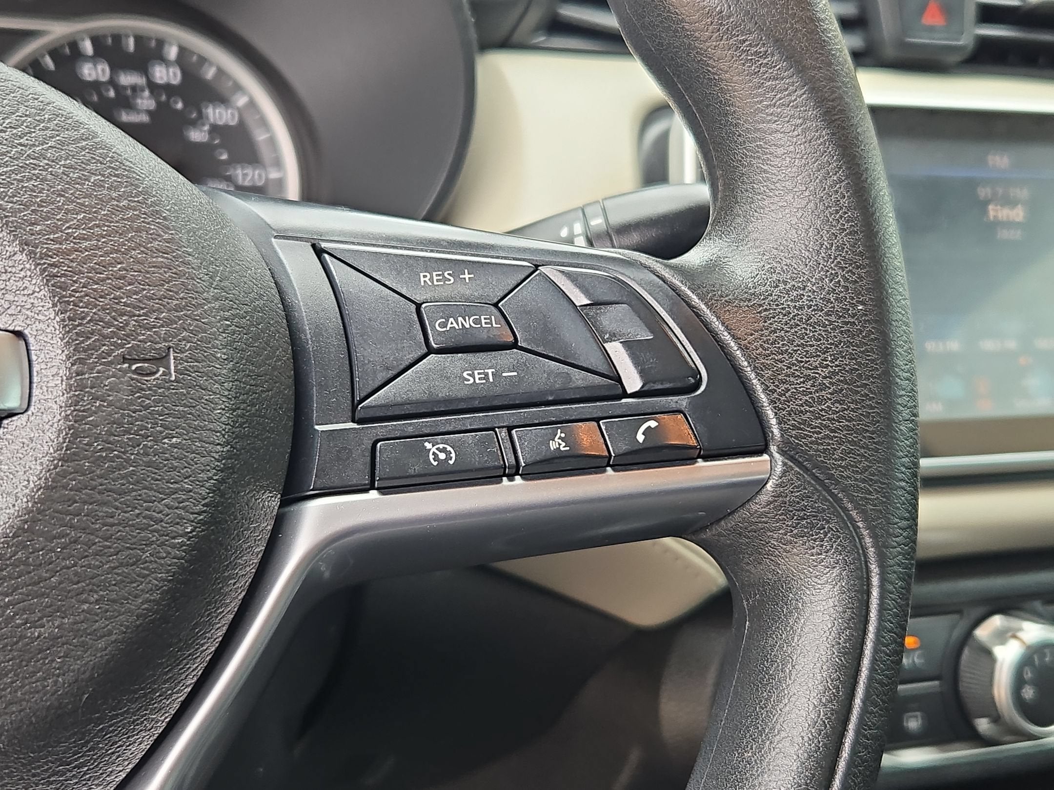 2020 Nissan Versa SV
