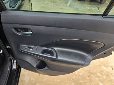 2020 Nissan Versa SV