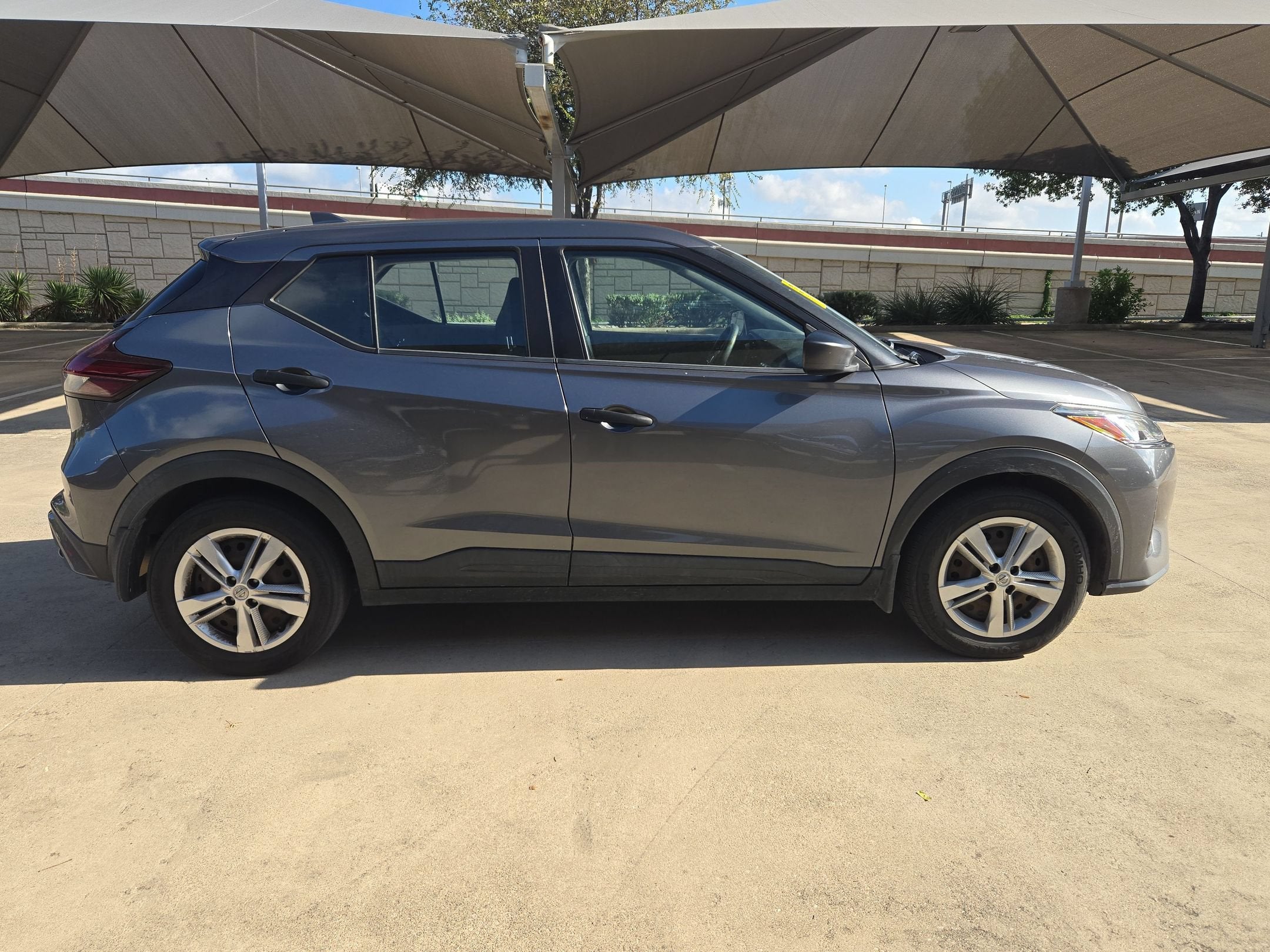 2021 Nissan Kicks S