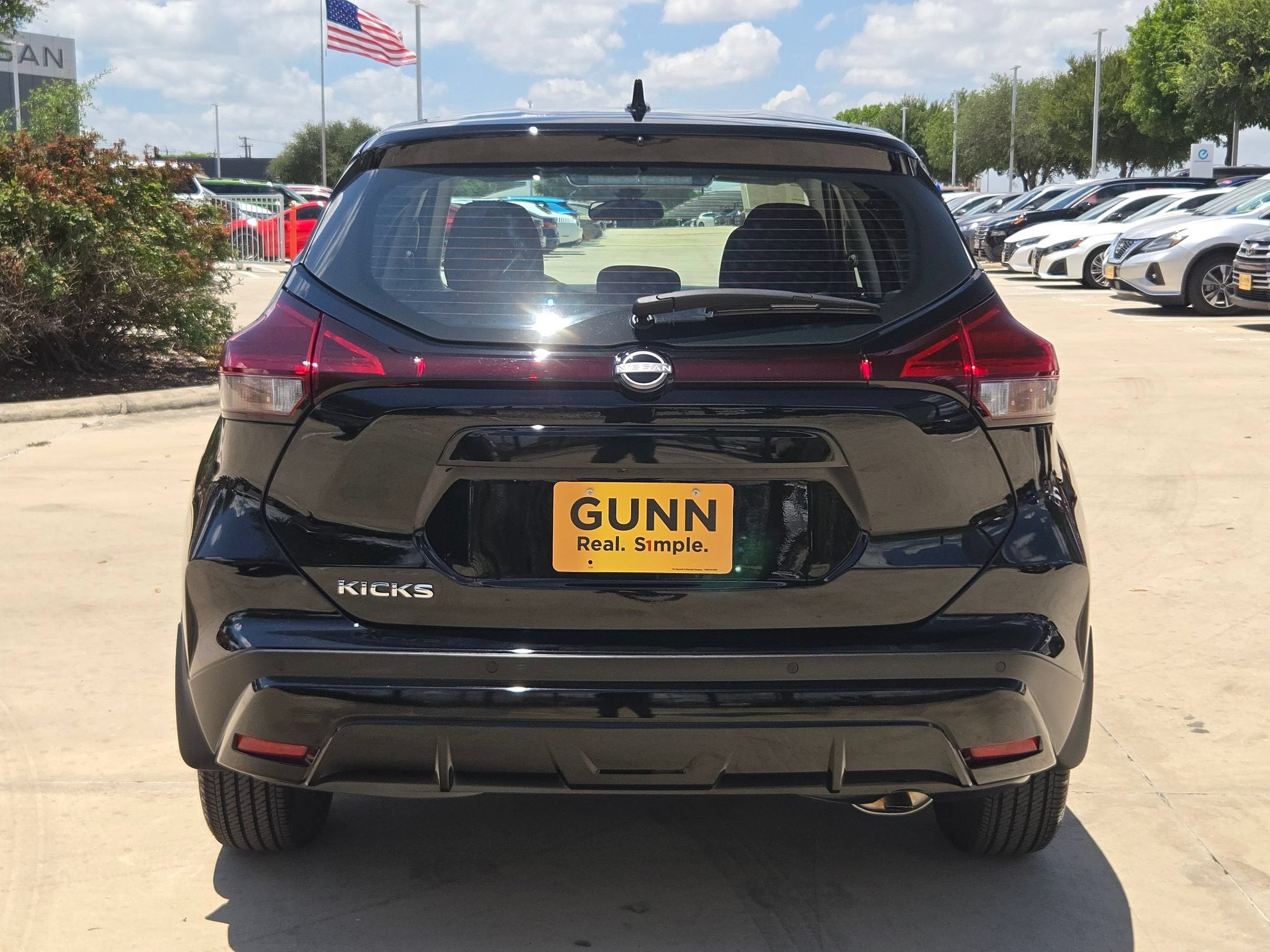 2025 Nissan Kicks Play S