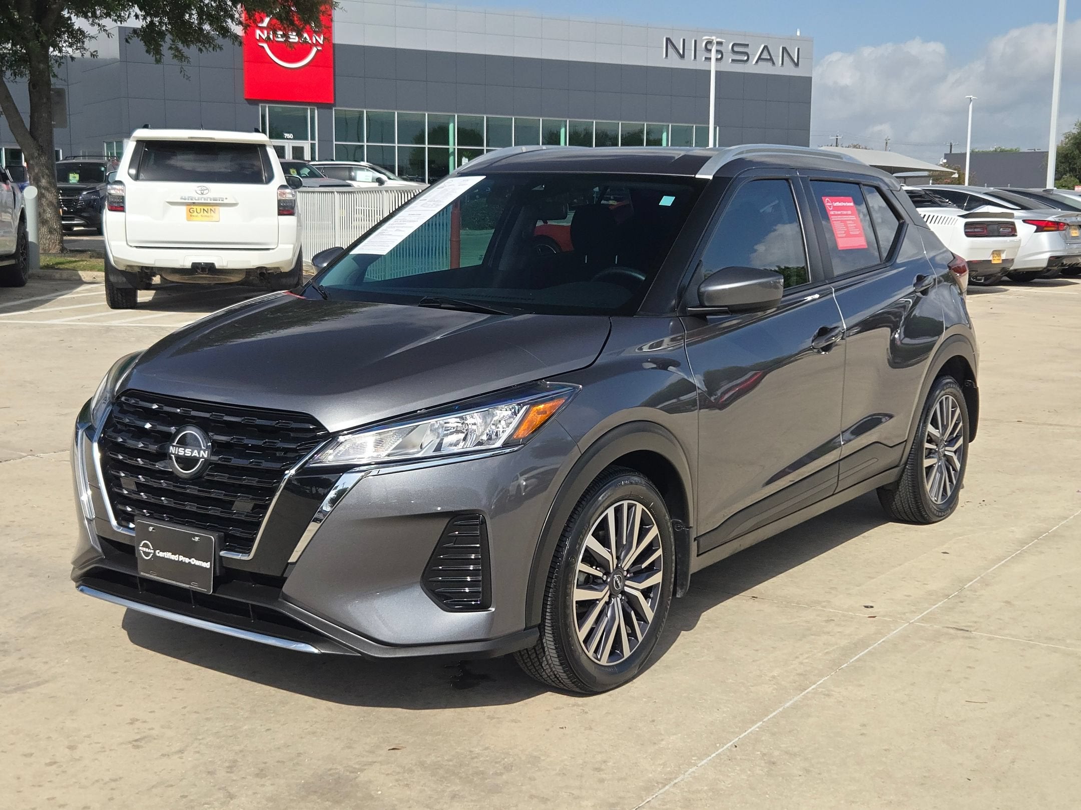 2024 Nissan Kicks SV