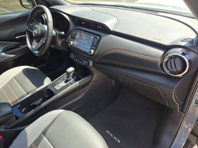 2024 Nissan Kicks SR