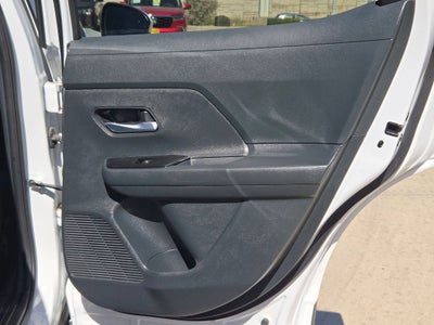 2025 Nissan Kicks SV