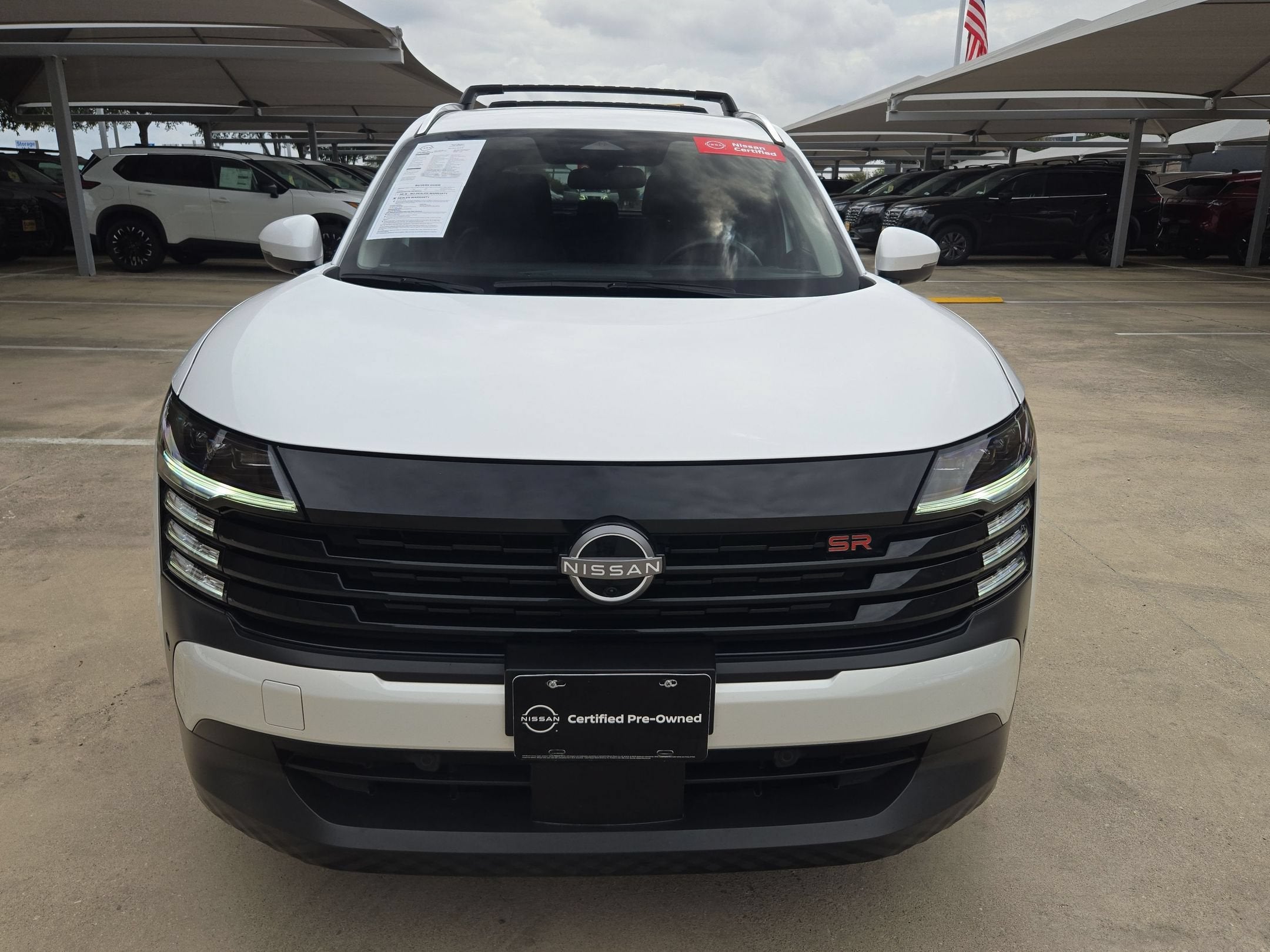 2025 Nissan Kicks SR